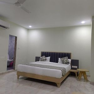 Luxury Triple Room